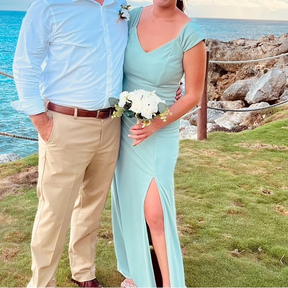 Like New Birdy Grey Dress - Picture 4 of 4